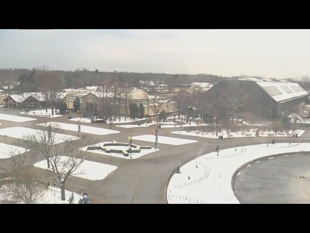 Good Day's Anthony Ponce visits Brookfield Zoo's giant Ferris wheel