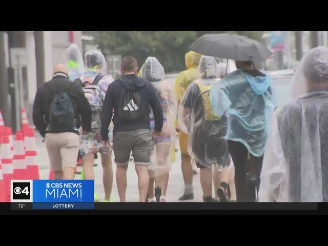 Rain affecting South Florida events