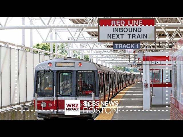 ⁣Red line derails at Broadway Station during planned maintenance
