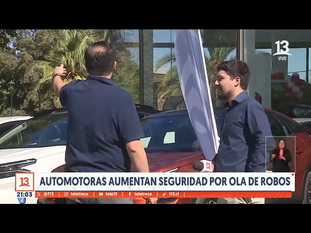 Detienen a banda experta en robo de autos: Incluso vehículos en exhibición