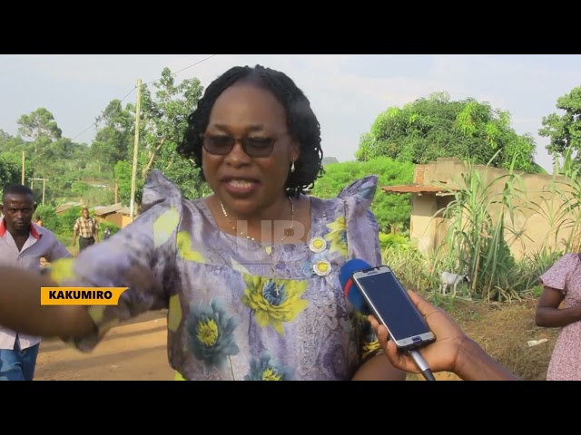 NRM Mobilizer Harriet Ssali Tiburiwe embarks on mobilizing Kakumiro communities to fight poverty