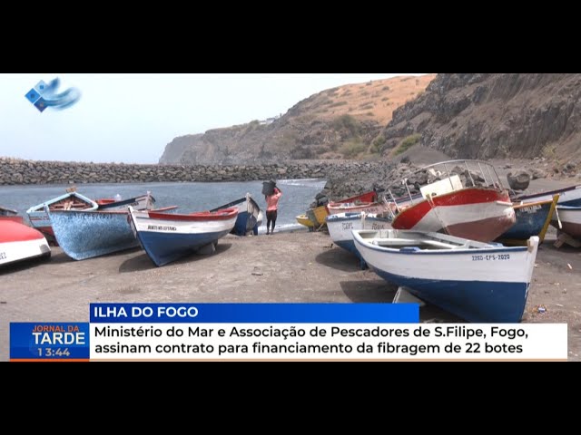 Ministério do Mar e Associação de Pescadores de São Filipe, Fogo, assinam contrato para financiament