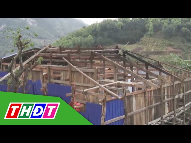 Cao Bằng: Gió lốc, mưa lớn làm tốc mái hàng trăm ngôi nhà | THDT
