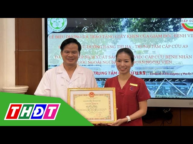 Khen thưởng nữ điều dưỡng cứu du khách ngừng tim trong quán ăn tại Đà Nẵng | THDT