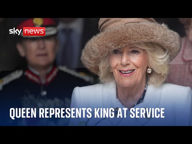 Queen represents King at Maundy Thursday service