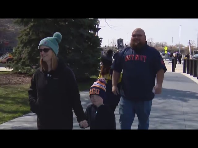 Detroit Tigers fans travel to Chicago for Opening Day