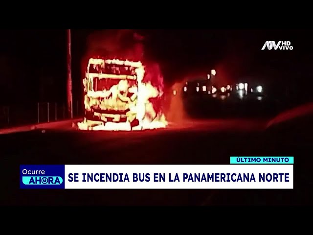 Bus de transporte público se incendia en la Panamericana Norte