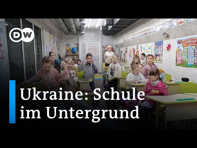 ⁣Kinder in Charkiw lernen in der U-Bahn | DW Nachrichten