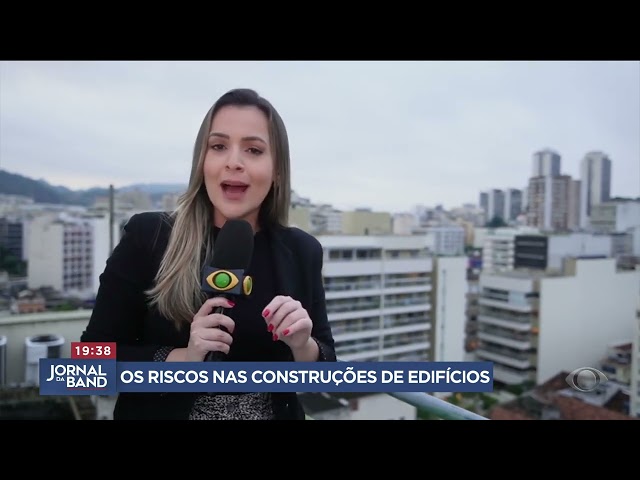 Perícia buscará falhas em obra de prédio que pegou fogo em Recife