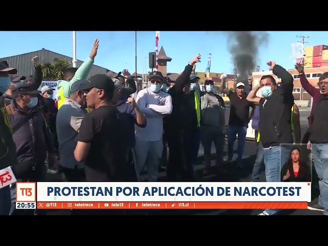 Chofer se aburrió y arrasó con protesta de camioneros: Protestan por aplicación de narcotest