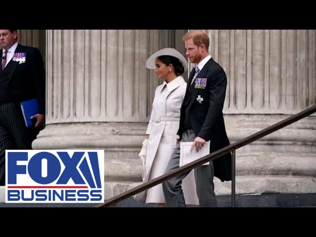 ⁣Harry and Meghan offer to help royal family amid cancer battles: Report
