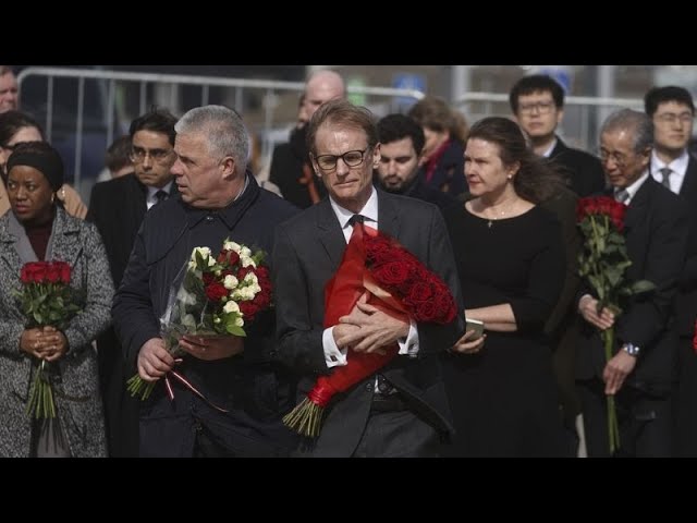 Foreign diplomats in Russia pay tribute to Crocus City Hall victims