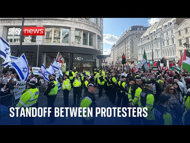 Israel-Hamas war: Rival Gaza protesters standoff during London march