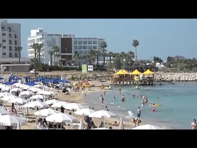 ⁣Chypre : l'île est traversée par une vague de chaleur