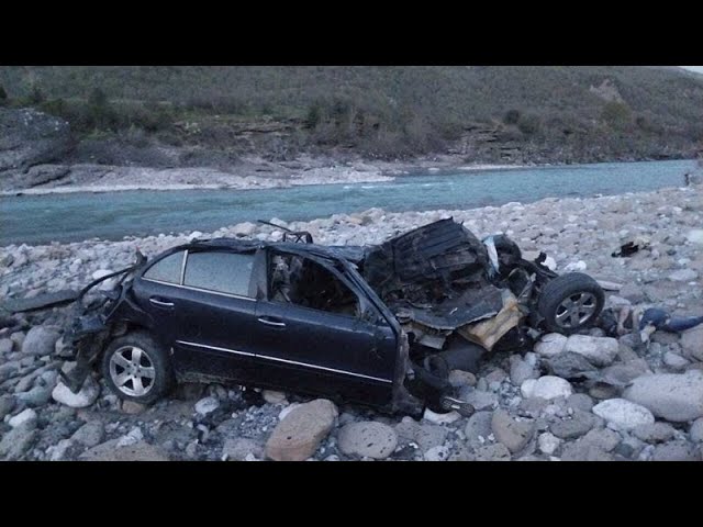 Eight dead after car carrying suspected migrants crashes in Albania