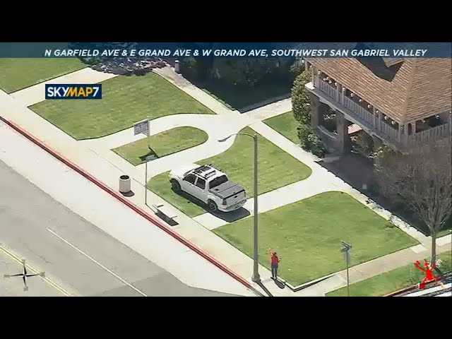 FULL CHASE: Authorities chase truck on surface streets in San Gabriel Valley