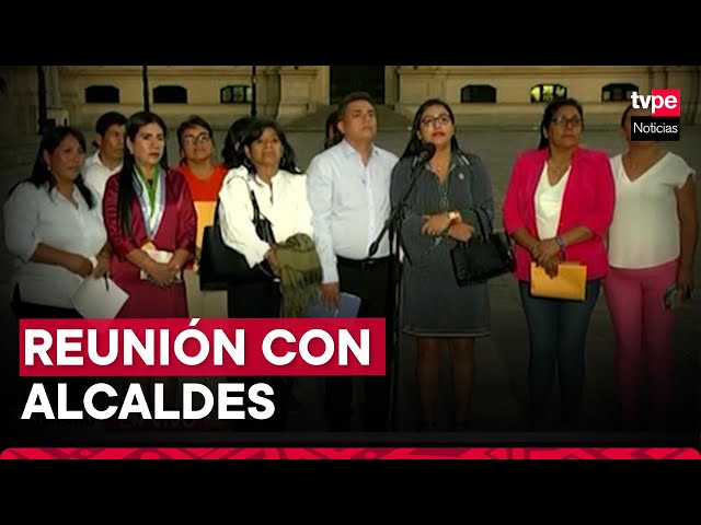 Presidenta Boluarte se reunió con alcaldes y alcaldesas de distintas regiones del país