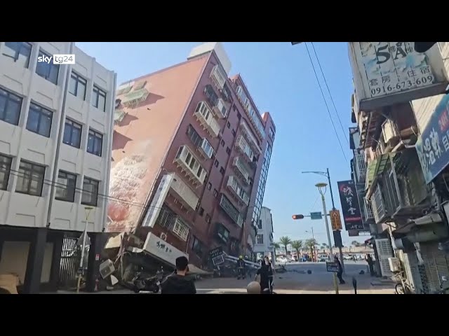 ⁣Terremoto a Taiwan, almeno 9 vittime e oltre 800 feriti