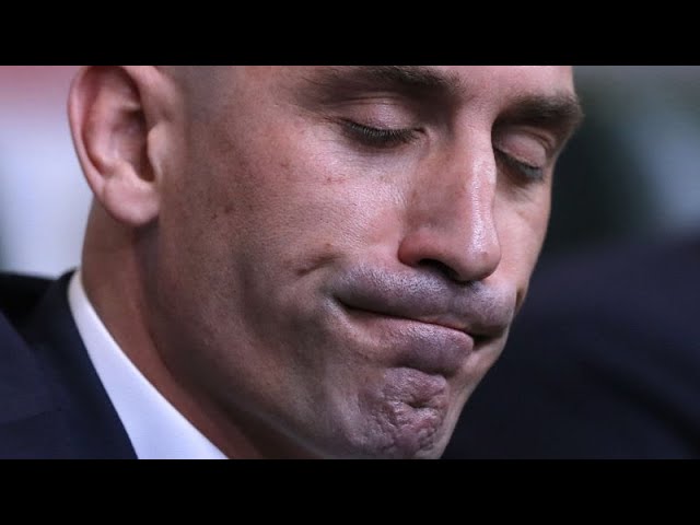 Luis Rubiales detained at Madrid airport in corruption investigation