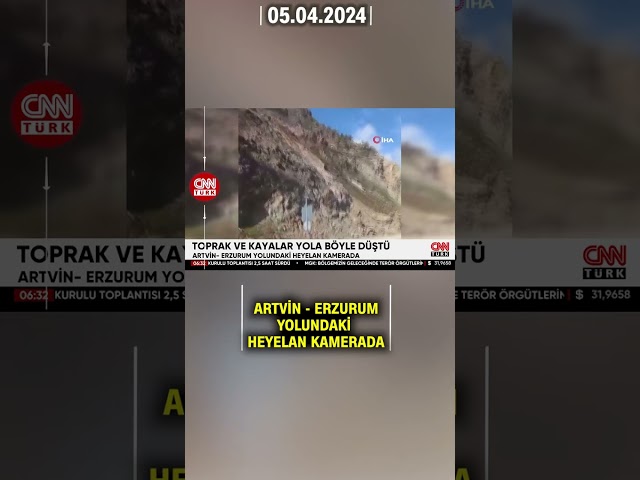 Toprak Ve Kayalar Yola Böyle Düştü! | CNN TÜRK