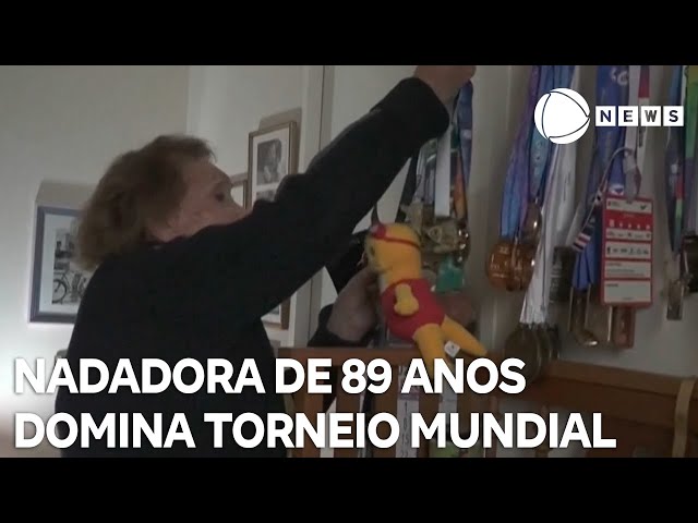 Nadadora de 89 anos domina torneio mundial de natação