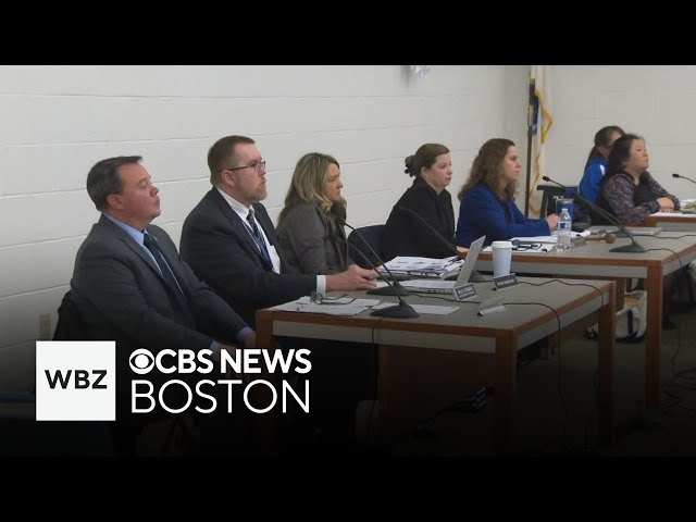 Stoneham superintendent keeps job despite waiting to notify families about intruder