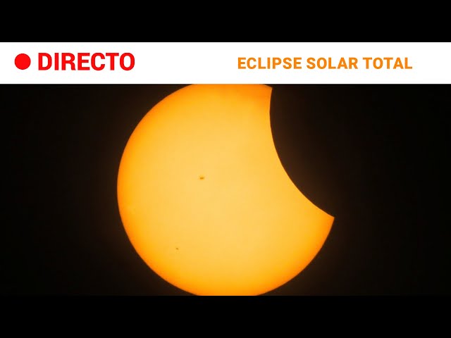 ⁣ECLIPSE TOTAL  EN DIRECTO: EXPERTOS de la NASA analizan el FENÓMENO desde NIÁGARA | RTVE Noticias