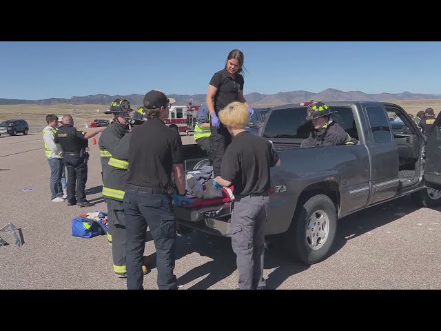 Highlands Ranch students learn from first responders in drill