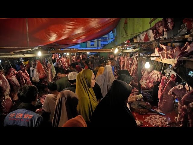 ⁣NO COMMENT: Los mercados de Indonesia, a rebosar por el fin del Ramadán