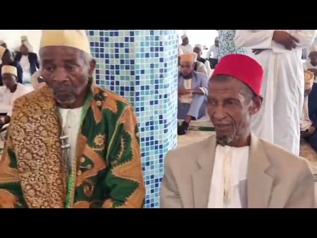 En Direct : Prière de l'Aïd Al Fitr 2024-1445/ à la Grande Mosquée de Dembeni. AïdMoubarak