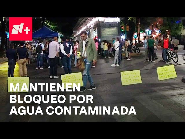 Vecinos afectados por agua contaminada en la Benito Juárez mantienen bloqueo - En Punto