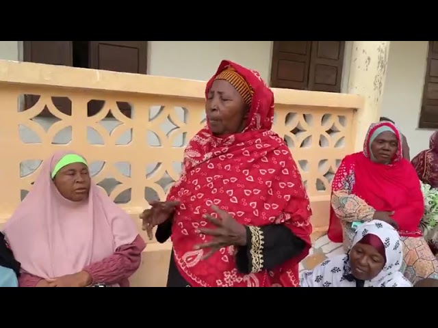 ⁣Délégation des femmes de Hadjambou présente ses félicitations suite à la réconciliation retrouvée