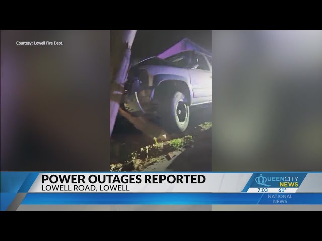 Overnight Lowell wreck knocks out area power