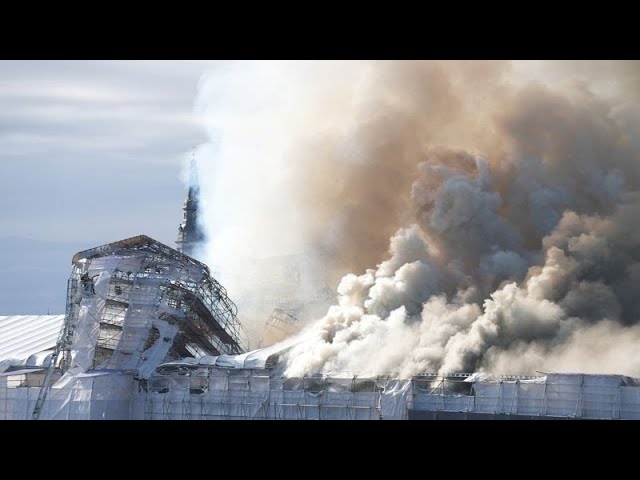 ⁣Schock über Feuer in Kopenhagen in Dänemark: "Wie Notre-Dame"