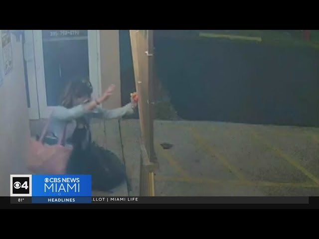 ⁣Woman knocks over menorah at South Florida chabad as acts of antisemitism rise to highest levels