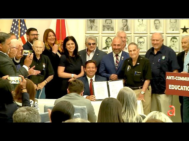 DeSantis firma ley que garantiza la enseñanza  de la historia del comunismo en escuelas de Florida