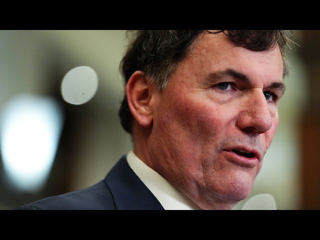 ⁣Dominic Leblanc says he'll run in next election under Trudeau