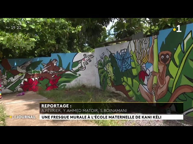 ⁣Une fresque murale à l’école maternelle de Kani Keli