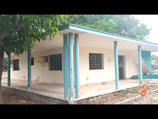 ⁣Imágenes exclusivas de casas abandonadas en playa Boca Ciega pese al déficit de viviendas en Cuba