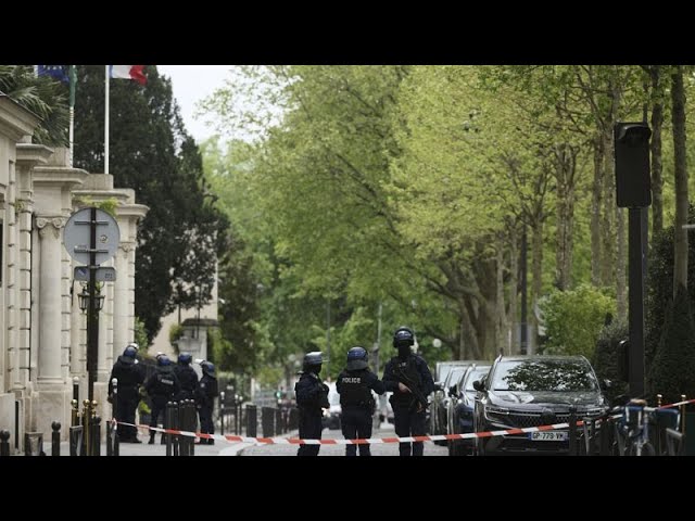 ⁣Detenido en París un hombre sospechoso de querer inmolarse en el consulado de Irán