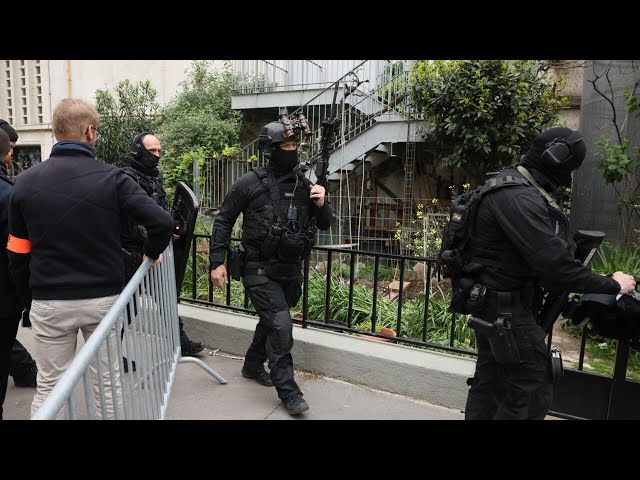 ⁣Police arrest man threatening to blow himself up at Iran’s consulate in Paris