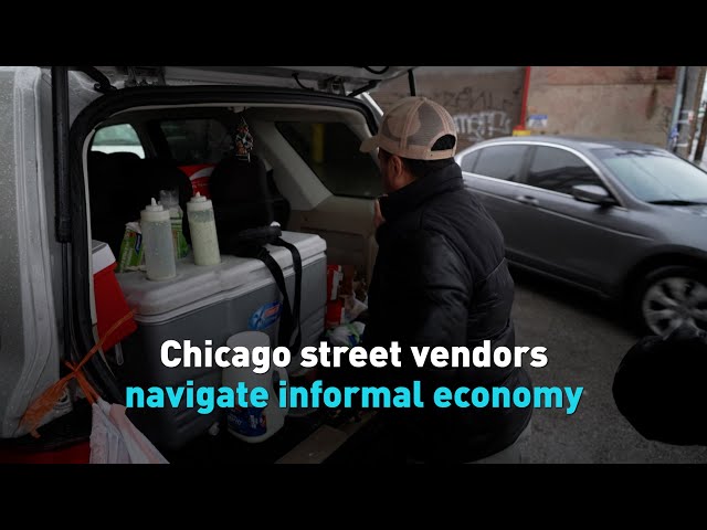 ⁣Chicago street vendors navigate informal economy