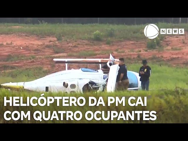 Helicóptero da PM cai com quatro ocupantes