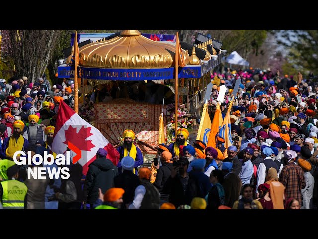 ⁣Vaisakhi: Thousands fill Surrey streets for annual Sikh celebration