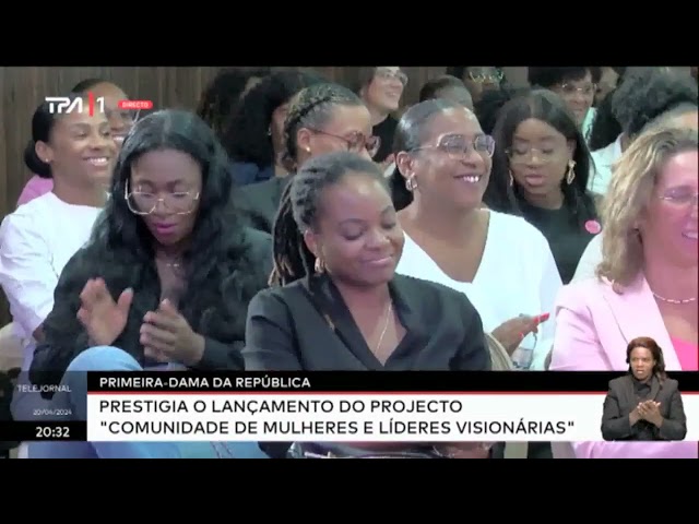 ⁣Primeira Dama da República -Prestigia o lançamento do projecto "comunidade de mulheres e líder