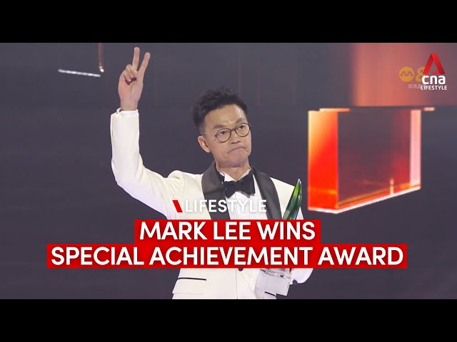 ⁣Mark Lee wins Special Achievement Award | Star Awards 2024