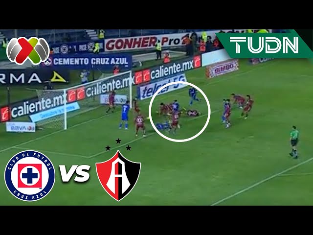 ¡POLÉMICA! ¡Los celestes pedían penal! | Cruz Azul 2-2Atlas | CL2024 - Liga Mx J16 | TUDN