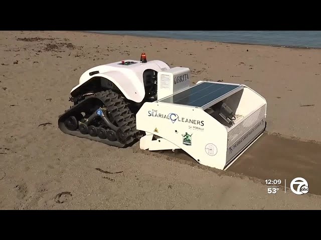 ⁣This robot is tackling litter on Belle Isle Beach