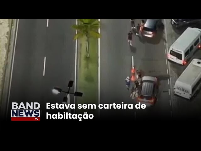 ⁣Jogador do Vasco é flagrado por drones fugindo de blitz | BandNews TV