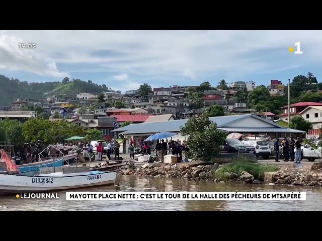 Mayotte place nette : c'est le tour de la halle des pêcheurs de Mtsapere
